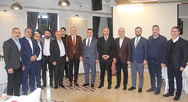 Küçükçekmece Belediye Başkan adayı Aziz Yeniay'a ŞanlıUrfa'lılardan destek mesajı