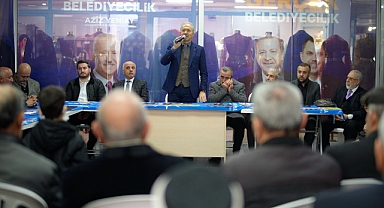 AK Parti Küçükçekmece Belediye Başkan Adayı Aziz Yeniay Kanarya Mahallesi'nde Yoğun Çalışmalarını Sürdürüyor