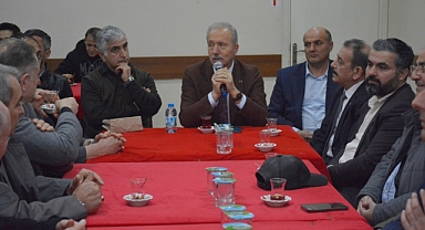 Aziz Yeniay, Gültepe Özgençlikspor'la Çay Sohbetinde Buluştu