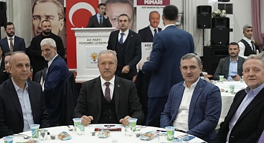 Aziz Yeniay Rumeli derneklerin iftarına katıldı