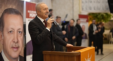 Aziz Yeniay Yenimahalle'de İftar Sofrasında Hemşehrileriyle Buluştu