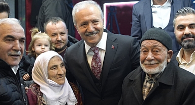 Cumhur İttifakı'nın Küçükçekmece Belediye Başkan adayı Aziz Yeniay,Teşkilat buluşmaları devam ediyor