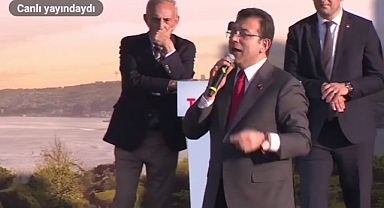 İmamoğlu'nun konuşması Kemal Çebi'nin ilgisiz bir şekilde durması sosyal medyada gündem oldu