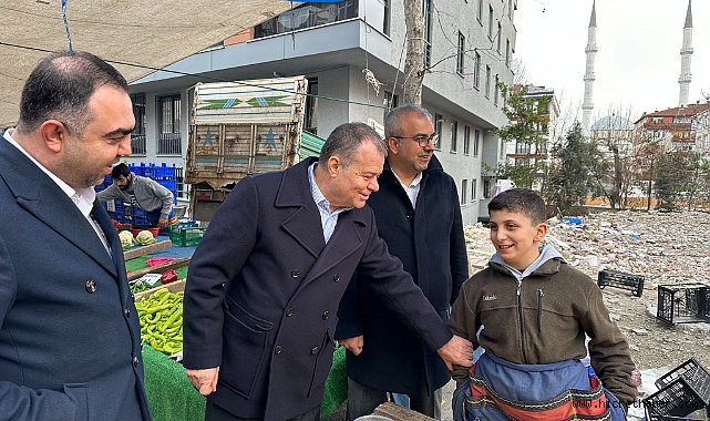 Küçükçekmece'de Değişim Rüzgarı: Mümin Günler Yenimahalle'de Halkla Buluştu