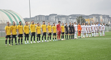 Küçükçekmece Sinopspor Lider Kepezspor'a Yenildi: Puan Kaybı Devam Ediyor