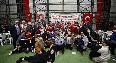 Şampiyon Küçükçekmece İdmanyurdu iftarda buluştu