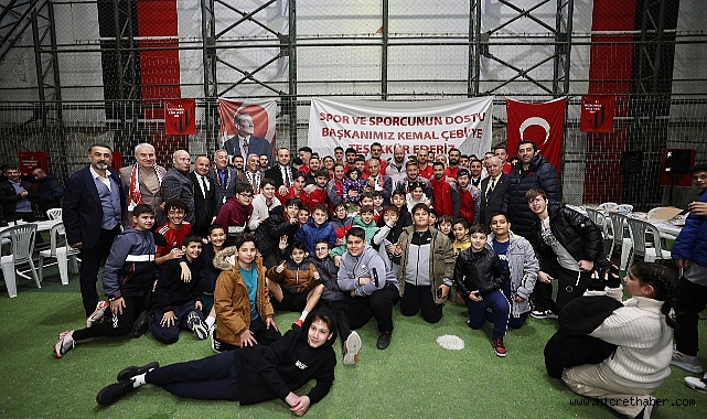 Şampiyon Küçükçekmece İdmanyurdu iftarda buluştu