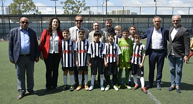 Beşiktaş Futbol Okulları Her Çocuğu Bekliyor!