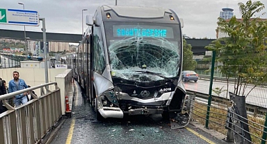 Fikirtepe'de Metrobüs Kazası: Yaralanma Olmadı