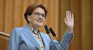 İYİ Parti'de Akşener veda konuşmasını yaptı