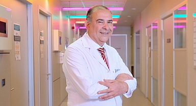 Uzmanlar uyarıyor! Kulaklarınıza bir şey sokmayın, temizlemeye çalışmayın!