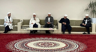 İsmailağa Cemaati, tarihinde bir ilke imza atarak kapılarını gazetecilere açtı.