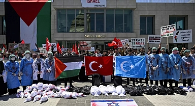 Marmara Üniversitesi İlahiyat Fakültesi Öğrencilerinden Filistin'e Destek Gösterisi