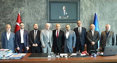 Saadet Partisi ,Küçükçekmece Belediye Başkanı Kemal Çebi'ye Tebrik Ziyareti