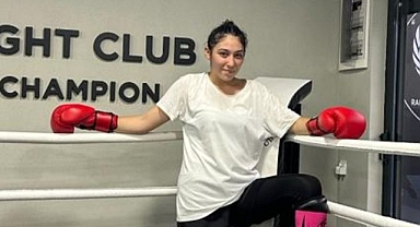 Sinoplu Hatice Eylül Tanga, Kick Boks'ta Dünya Dördüncüsü Oldu!