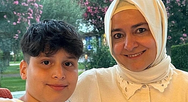 AK Parti Genel Başkan Yardımcısı Fatma Betül Sayan Kaya'nın oğlu LGS'de Türkiye 1.'si oldu