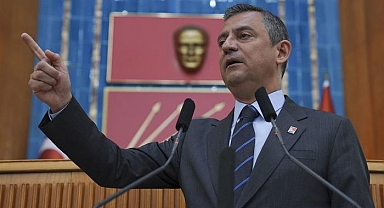 Erdoğan'a canlı yayında meydan okudu! Özgür Özel: