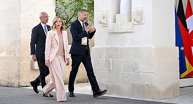 G7 liderleri İtalya'da bir araya geldi