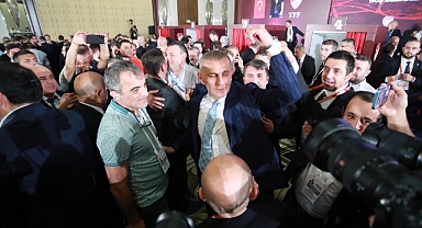 TFF'nin Yeni Başkanı İbrahim Ethem Hacıosmanoğlu Oldu.Ekrem Sarısoy ve Seymen Gençtürk Dikkat Çekiyor