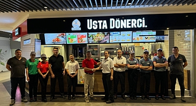 Usta Dönerci® Antalya Akdeniz Park AVM'de Yeni Şubesini Açtı!