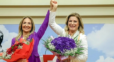 CHP Kadın Kolları Genel Başkanlığı'nda Devir Teslim: Asu Kaya Görevi Devraldı