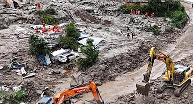 Çin’in Sıçuan Eyaletinde Şiddetli Yağışlar: 80 Binden Fazla Kişi Tahliye Edildi