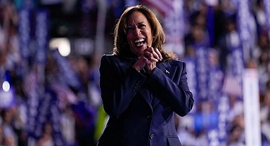 Kamala Harris resmen aday!