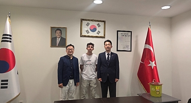 Mustafa Akay ve Solve for Tomorrow Türkiye'nin Başarısı