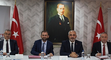 Ağrı'nın Zirvesinde Teknoloji Yarışması 2025 Protokolü İmzalandı
