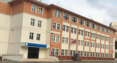 Küçükçekmece'de Kayıt Skandalı: Engelli Veliden Zorla Para İstendi