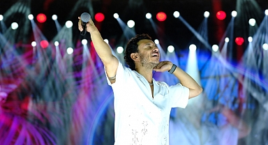 Çanakkale Kültür Yolu Festivali’nde Buray’dan Muhteşem Konser