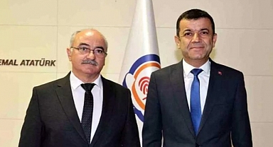 CHP'li Belediye Başkanı Rüşveti Ortaya Çıkaran Müdürü Görevden Aldı