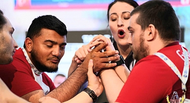 GİYAD'dan Şampiyon Sporcunun Yüzünü Güldüren Hediye