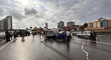 İstanbul'da Yağmur Zincirleme Kazaya Neden Oldu: TEM Otoyolu'nda Can Kaybı