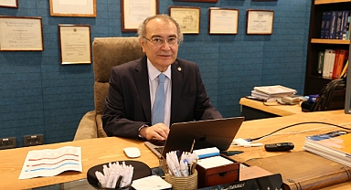 Kadın ve Erkek Narsisizmi Farklı Şekillerde Tezahür Ediyor