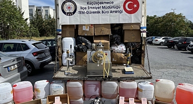 Küçükçekmece'de Kaçak Parfüm Üretim Deposuna Şok Baskın