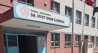 Küçükçekmece'deki Dr. İffet Onur İlkokulu ve Söğütlüçeşme İlkokulu'larında Yardımcı Kitap Zorunluluğu dayatması.