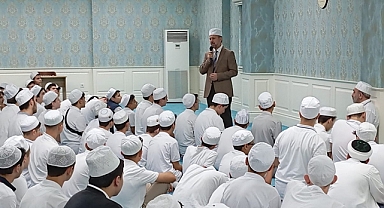 Küçükçekmece İlçe Müftüsü Hasan Hüseyin Palabıyık'tan İmamı Azam Kur'an Kursu'na Ziyaret