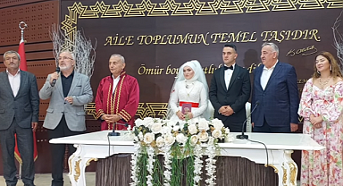 Necdet Fidan Hoca'nın Oğlu Küçükçekmece'de Düzenlenen Görkemli Düğünle Evlendi