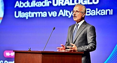 Bakan Uraloğlu: Sosyal medya tehdit alanı olmayacak
