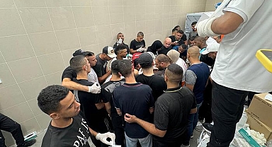 İsrail Savaş Uçakları Tulkerim Mülteci Kampı'na Saldırdı: 18 Ölü, Çok Sayıda Yaralı