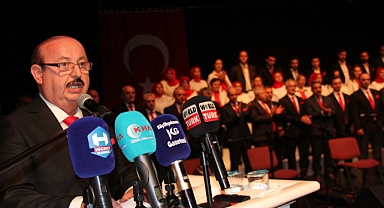 KÜDEF: KÜÇÜKÇEKMECE'DE KAHRAMANLIK MADALYASI ETKİNLİĞİ DÜZENLEDİ.