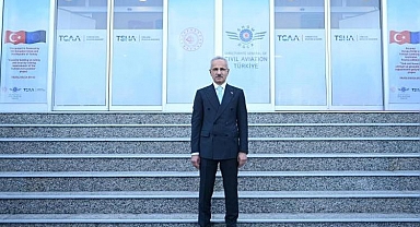 Ulaştırma ve Altyapı Bakanı Uraloğlu'ndan Havacılık Sektörüne İlişkin Açıklamalar