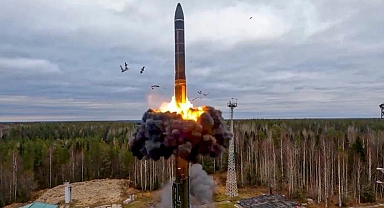 Dünya gündemine bomba gibi düştü! Rusya'dan ilk hamle geldi.