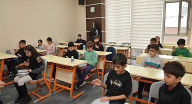 Esenyurt'ta eğitim, sanat ve eğlence “tatil arası” vermedi