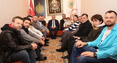 Küçükçekmece Kaymakamı Mustafa Anteplioğlu'ndan Bi İnsan Derneği'ne Ziyaret