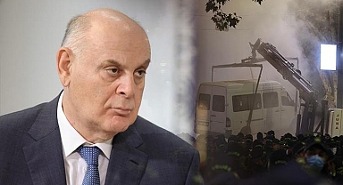 Rusya ile anlaşması istifa getirdi