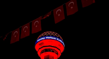 TÜRKİYE'NİN SEMBOL YAPILARI ,KIZILAY KIRMIZISI İLE IŞIKLANDIRILDI