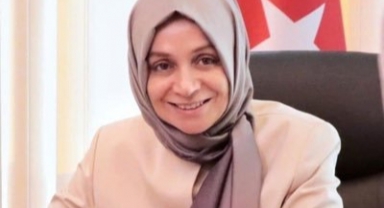 AK Parti TBMM Grup Başkanvekili Leyla Şahin Us ta'dan CHP'ye Başörtüsü Tepkisi: Hala Aynı Zihniyettesiniz!