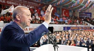 Erdoğan'dan CHP'ye Sert Eleştiriler: “Tarihin Doğru Tarafında Yer Aldık”